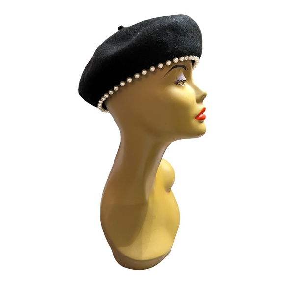 Woman’s Pearl Lined Black Beret Hat  Small - Picture 6 of 7